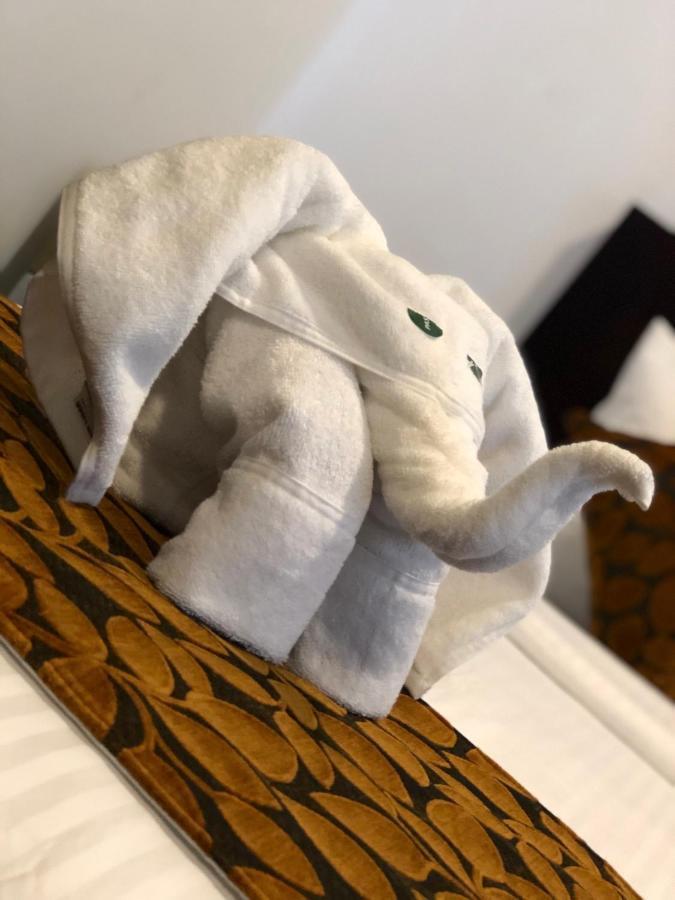 Bony'S Holiday Inn Negombo Extérieur photo